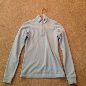 Nike fit dry pull over