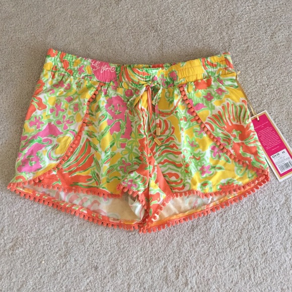NWT Lily Pulitzer for Target Pom Pom Shorts - Picture 1 of 4