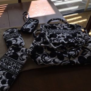 Vera Bradley Black & White set