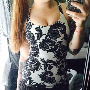 Lululemon lace tank