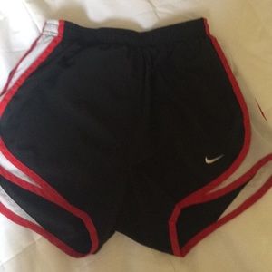 NIKE DriFit red/black XS shorts