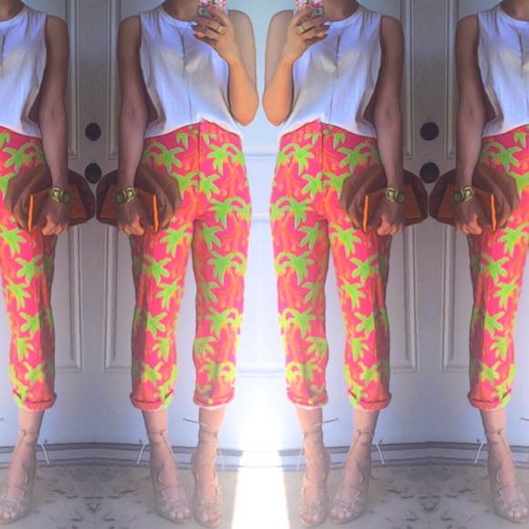Lilly Pulitzer Pants - Lilly Pulitzer print pants