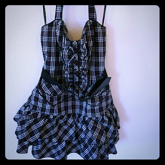 Bebe plaid corset halter dress size 8.