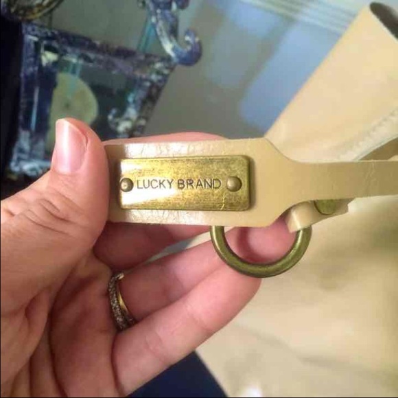 ‼️SOLD‼️LUCKY BRAND patent leather tote bag - Picture 3 of 3