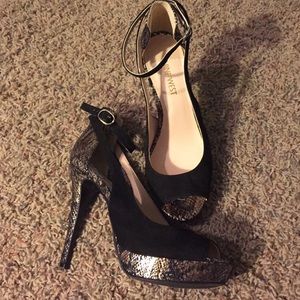 ❌SOLD❌ Nine West Heels