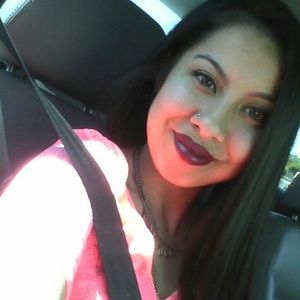 Meet your Posher, Alejandra