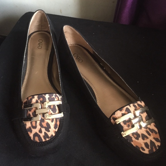 Elegant original flats.