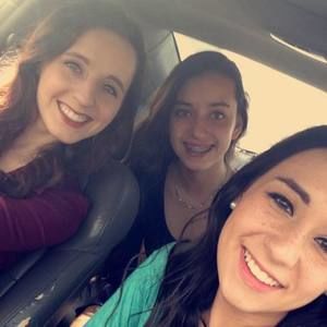 Meet your Posher, Stella