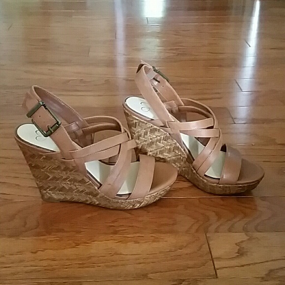 Jessica Simpson Shoes - Jessica Simpson brown sandals size 8.5