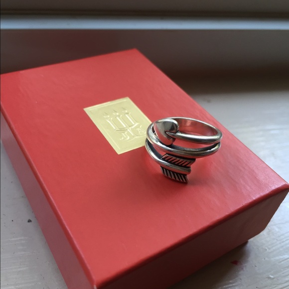 James Avery heart and arrow ring