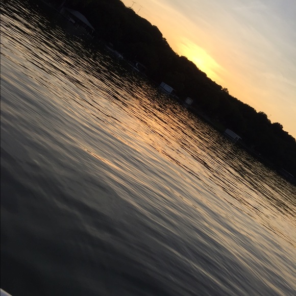 Meet your Posher, Taylor - Picture 1 of 1