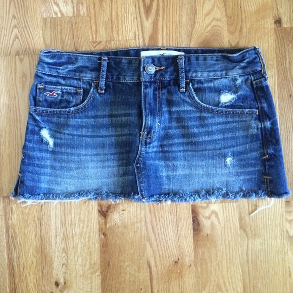 Hollister denim mini skirt