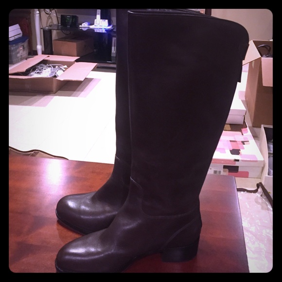 Brand New Size 8.5 Joan & David Boots