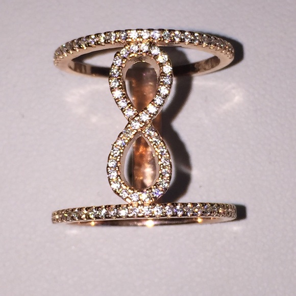 SSilver3.8g. Pave set CZ stones, rose gold plated.
