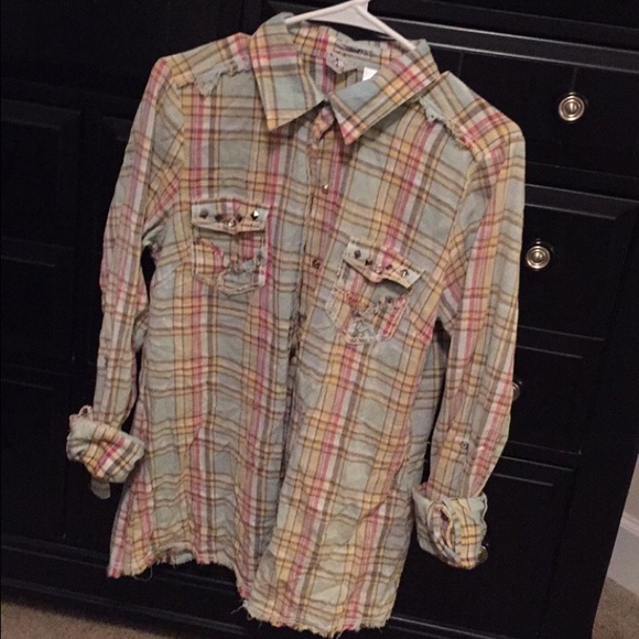 BKE FLANNEL LIKE NEW