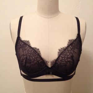 Victoria's Secret unlined lace strappy black bra