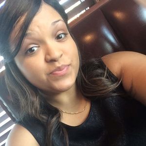 Meet your Posher, Tandra