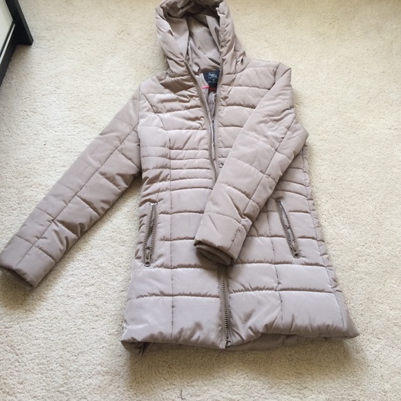 Cotton On Outerwear - Cotton on puffy jacket