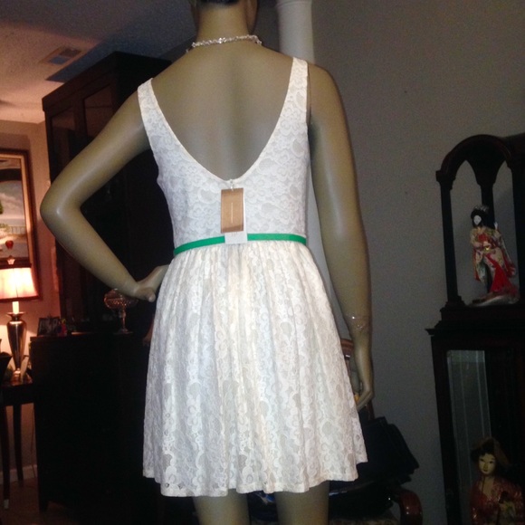 MYAN FRANCESCA'S COLLECTIONS LACE - Picture 2 of 4