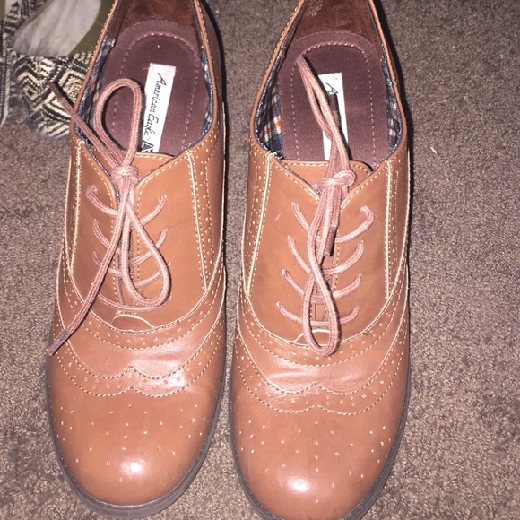 Absolutely adorable Oxford heels