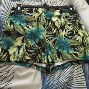 Leafy high waisted shorts.