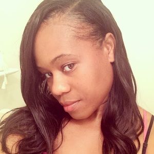 Meet your Posher, Danitia