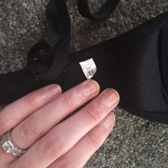 Xs neoprene bikini. NOT triangl brand. - Picture 4 of 4