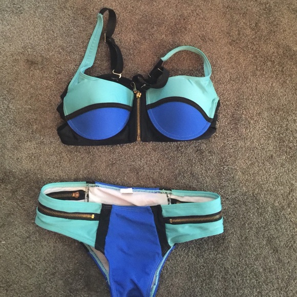 Other - Zipper/ cage bikini. Size small.