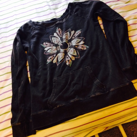 Sweat shirt - Picture 1 of 1