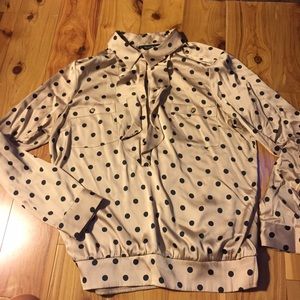 White House | Black Market Top