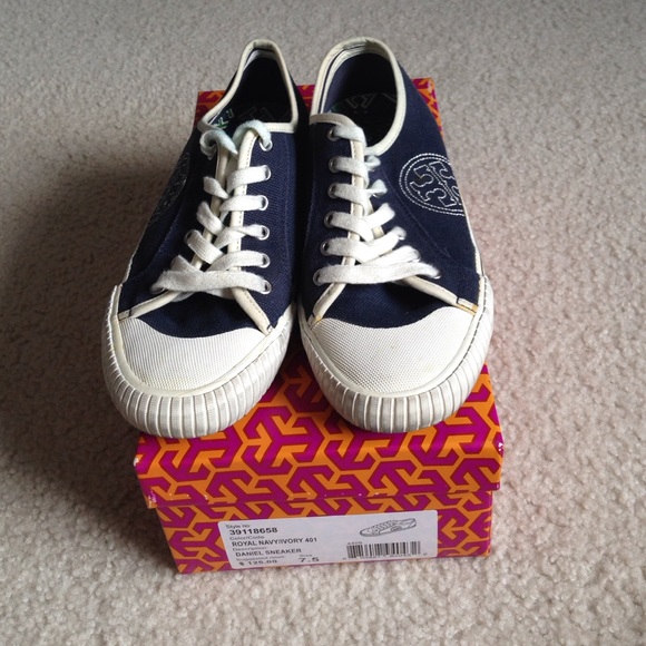 Tory Burch Sneakers