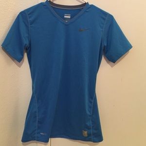 Nike pro top