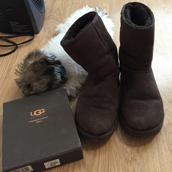 Chocolate uggs with care kit