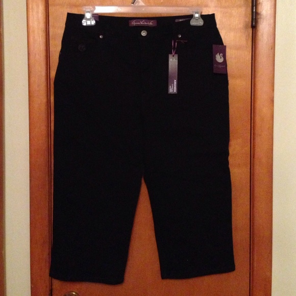 Gloria Vanderbilt Black Capri Pants Stretch 14