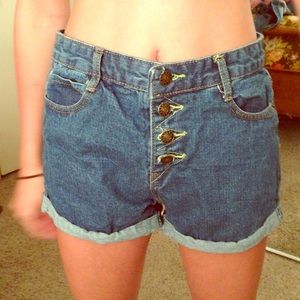 Cute High waisted shorts