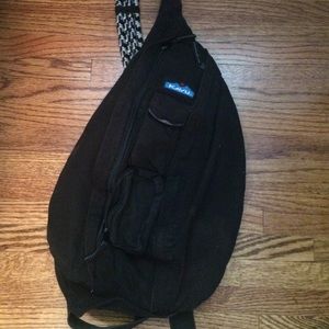 Kavu rope sling bag in black