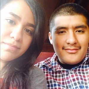 Meet your Posher, Carolina