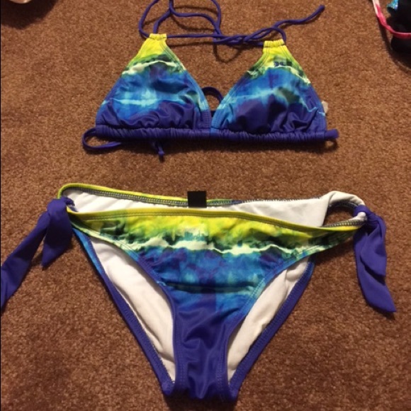 Hurley swimsuit