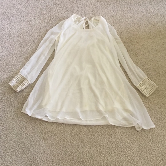 Dresses & Skirts - Ivory dress with detailed cuffs