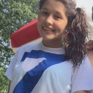 Meet your Posher, Yessica