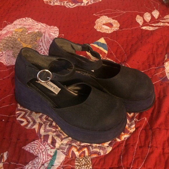 Vintage Steve Madden Mary Jane platforms