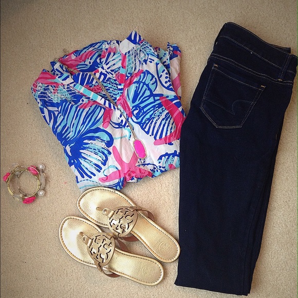 Dark Wash American Eagle Denim Skinny Jeans