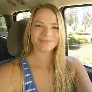 Meet your Posher, Alisha