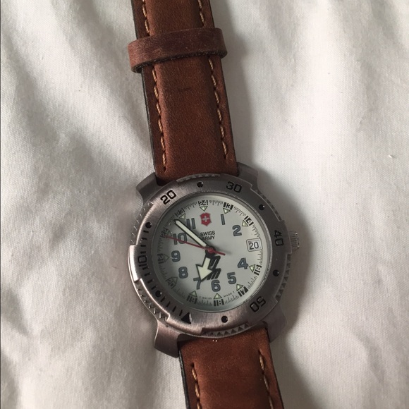 SWISS ARMY AUTHENTIC WATCH