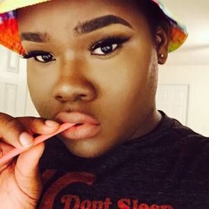 Meet your Posher, Jamari