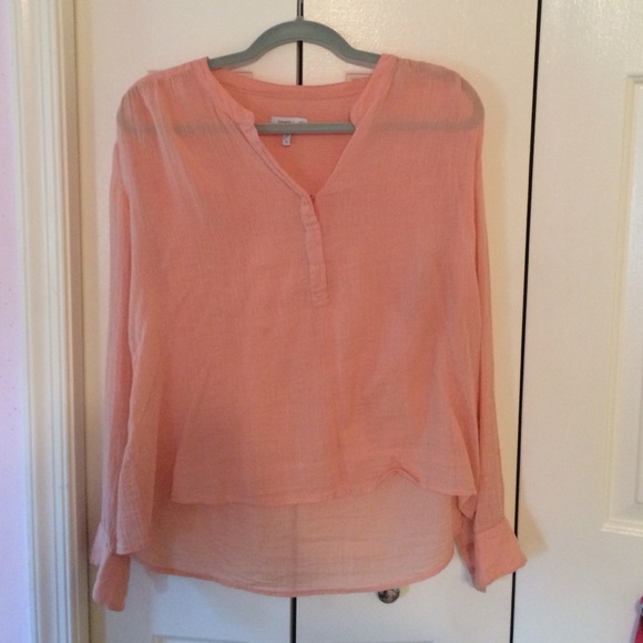 Long sleeved tunic top