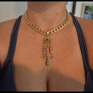 Rose gold cluster choker