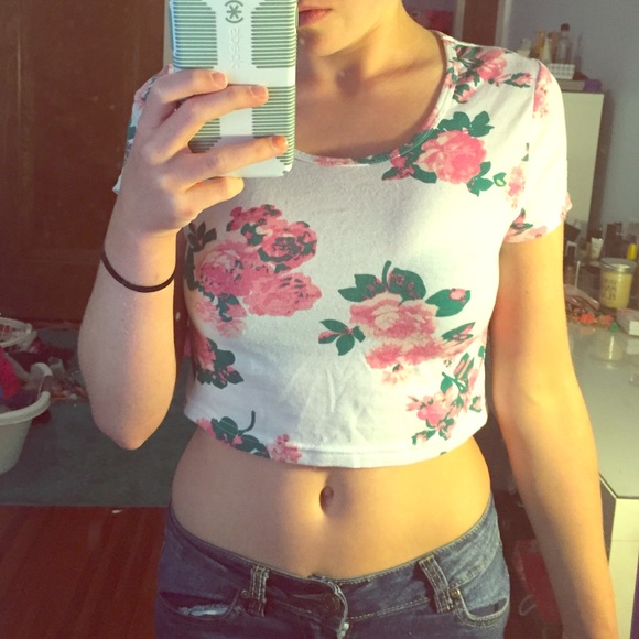 White floral crop top