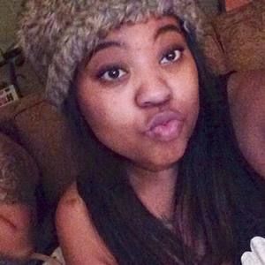 Meet your Posher, Imani