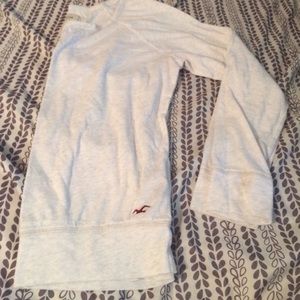 Hollister light sweater size medium